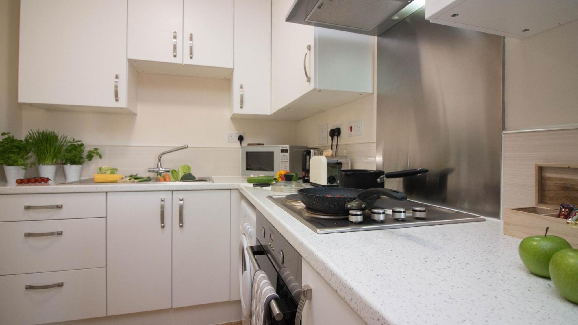 Castle Point Apartments Southampton Extérieur photo